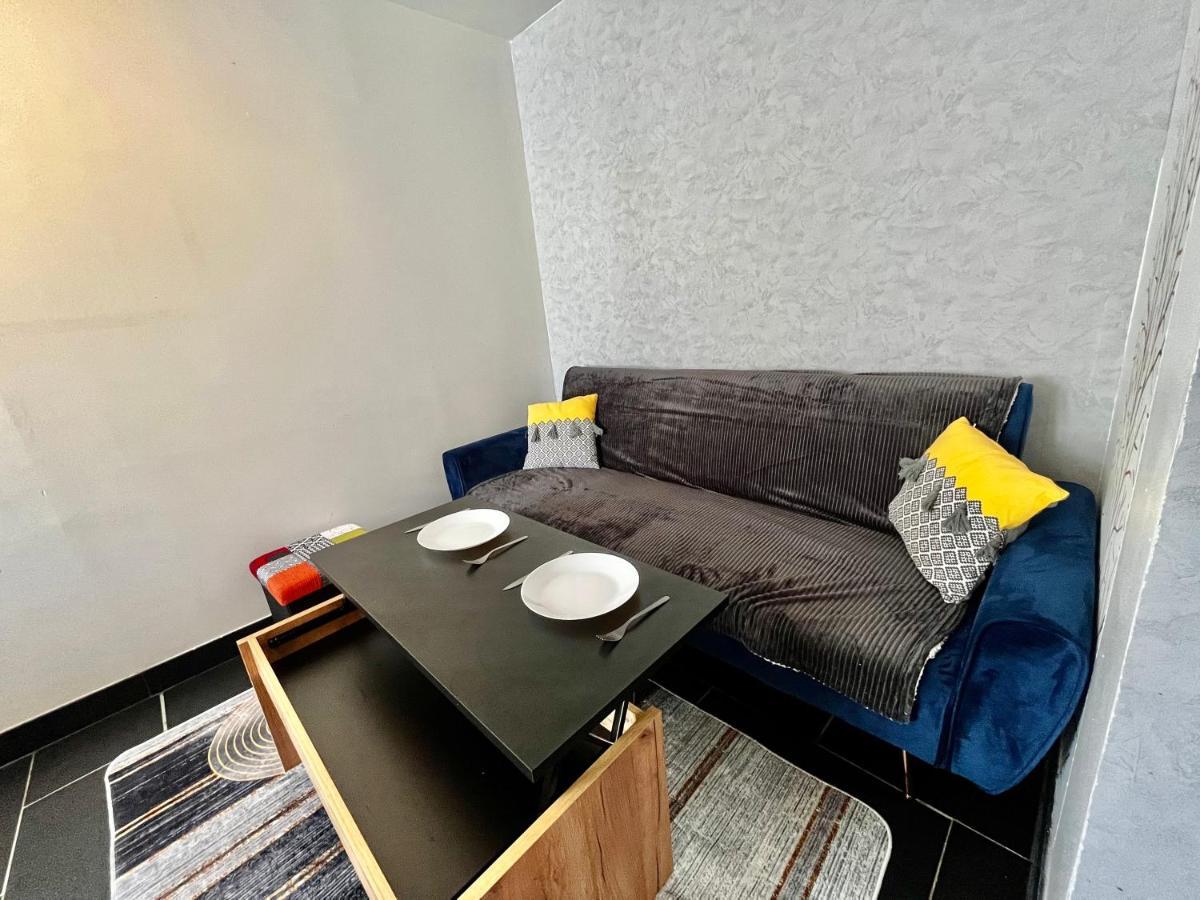 Studios Au Quartier Pavillonnaire Rue D Ambert ออร์เลออง ภายนอก รูปภาพ